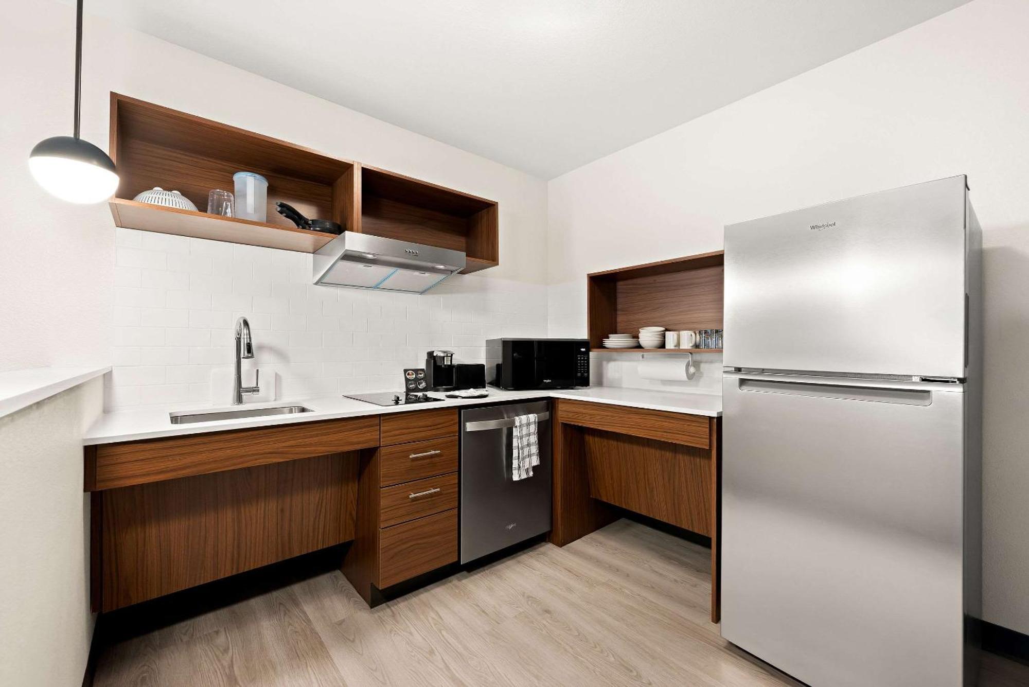 Everhome Suites Huntsville - Research Park Bagian luar foto