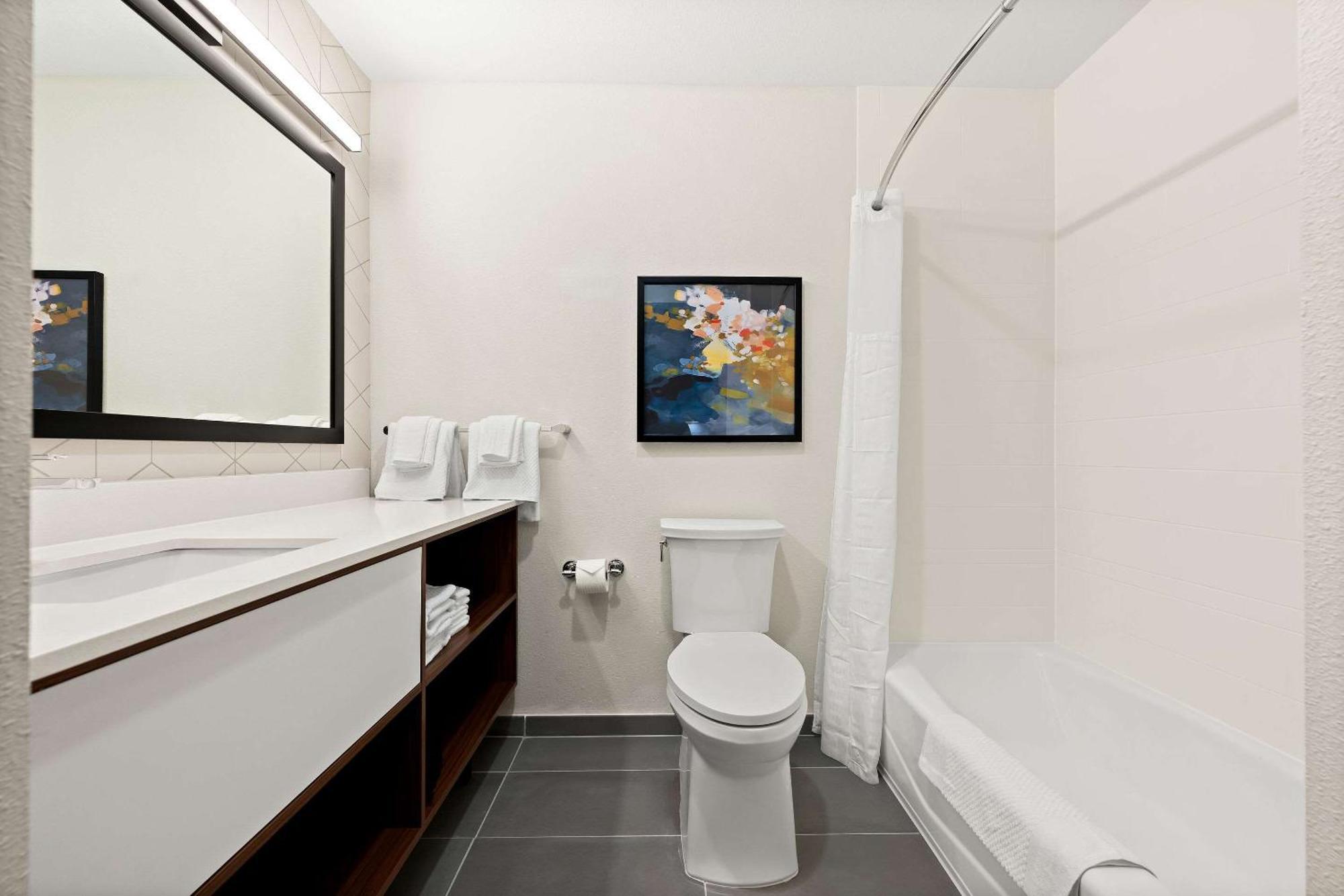 Everhome Suites Huntsville - Research Park Bagian luar foto